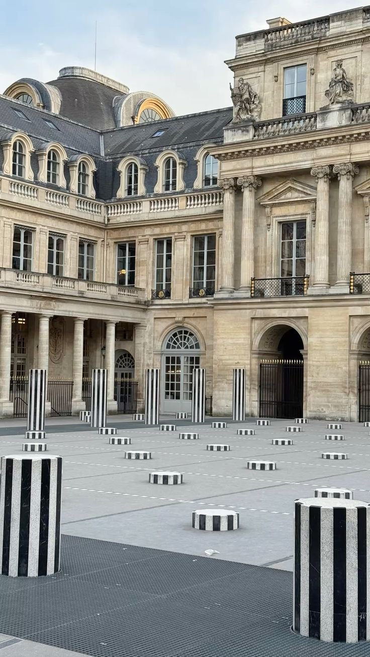 Cour d’honneur du Palais-Royal, access via 8 rue de Montpensier, 75001 Paris